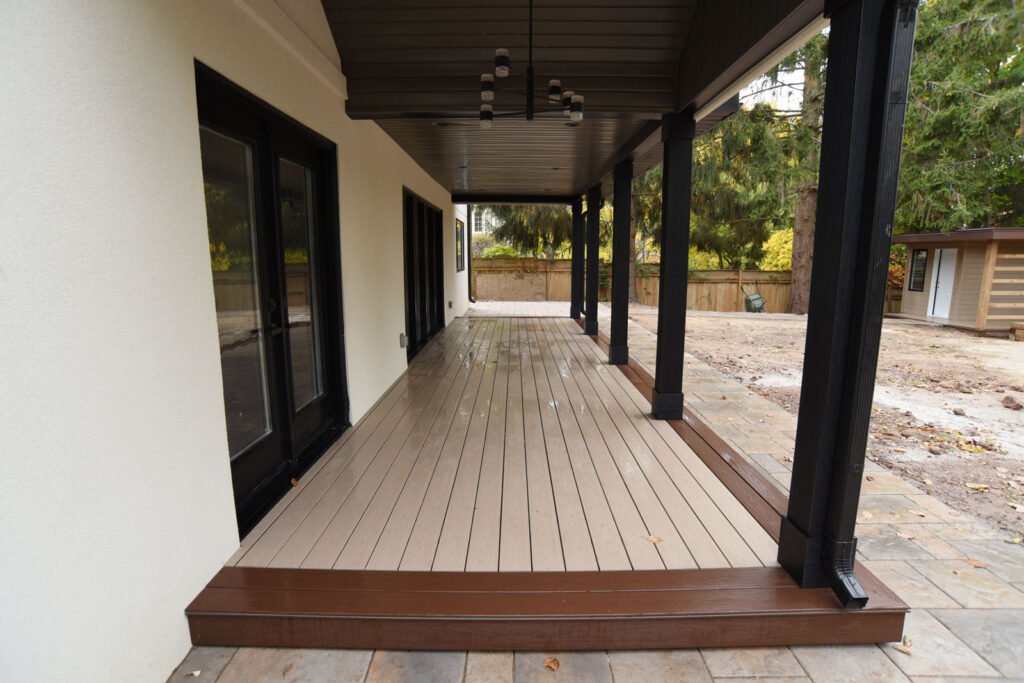 Another try on Grey and Walnut