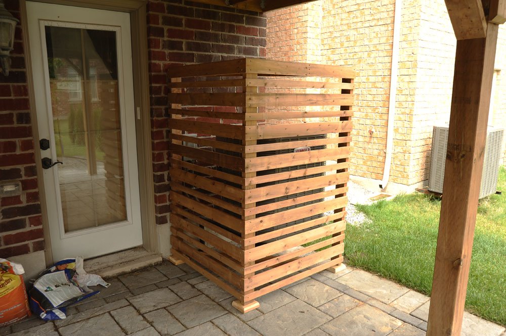 Cedar high deck and Half-round Pergola