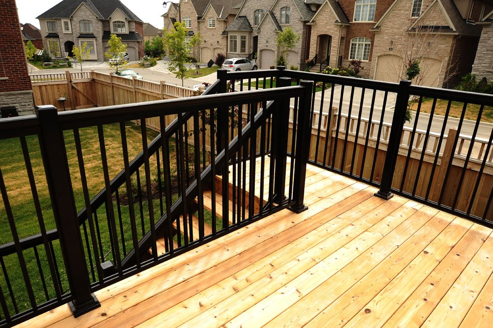 Cedar high deck and Half-round Pergola