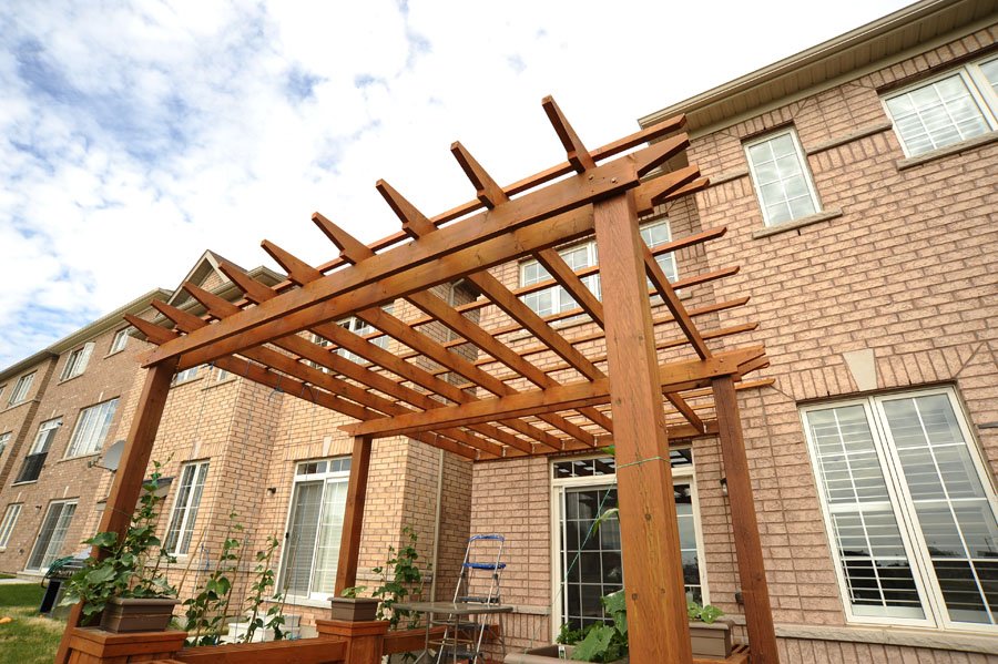 Square deck with full covered pergola