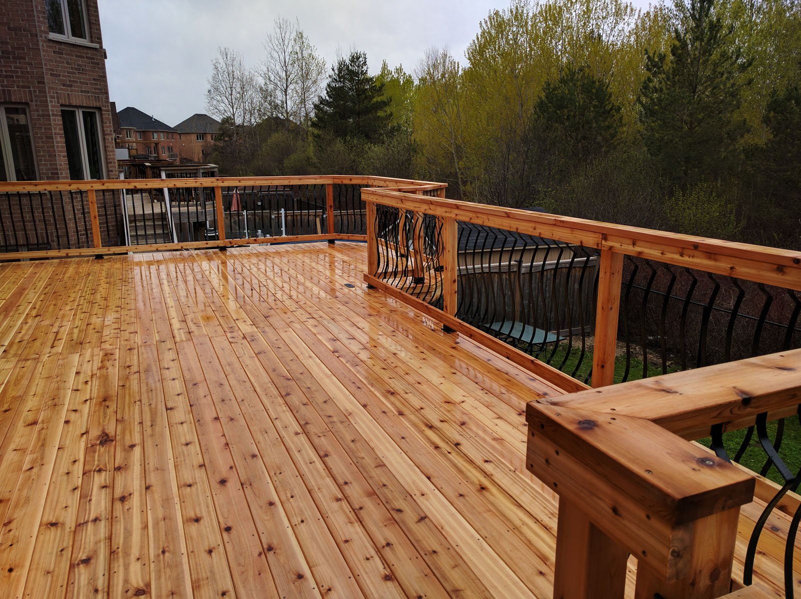 Cedar 2nd Level Deck